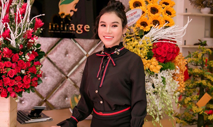 Hoa hậu Jenny Trần: Nụ cười là bí quyết giữ gìn nhan sắc của phụ nữ