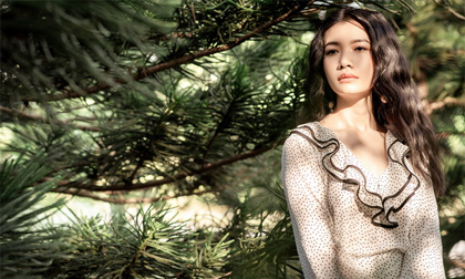 Trà My 'Thương nhớ ở ai' ngọt ngào hóa nàng thơ mùa hạ