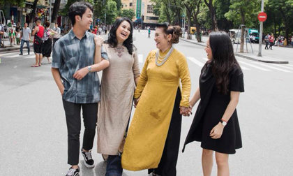 Khoảnh khắc hạnh phúc ngọt ngào của diva Thanh Lam bên gia đình