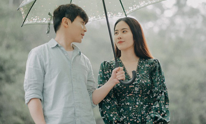 Nam Em tình tứ với hot boy Hàn Quốc ở Đà Lạt