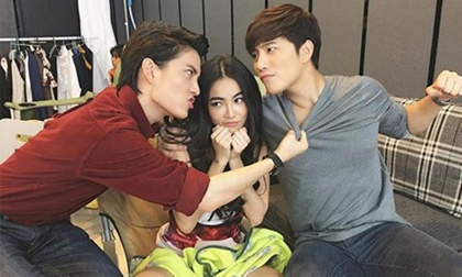 Buông lời tán tỉnh đồng nghiệp ngay khi mới vào làm, tôi 'gặt trái đắng' khi biết em là người yêu của sếp