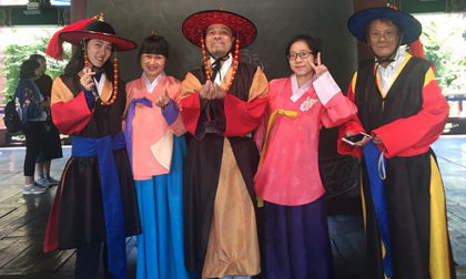 Sau chung kết Siêu mẫu Việt Nam, Đức Hùng đưa gia đình đi du lịch Hàn Quốc