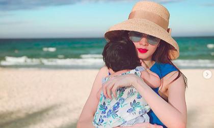 Đặng Thu Thảo khoe khoảnh khắc bình yên bên con gái
