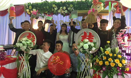 Cười ngất với quà tặng đám cưới từ hội bạn thân: mâm, chậu, lồng bàn... đều đủ cả