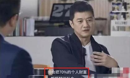 Một mình nuôi con gái hở hàm ếch, Lý Á Bằng vẫn quyên góp 70% tài sản làm từ thiện