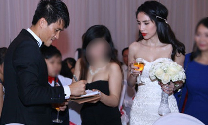 Đám cưới Công Vinh, Thủy Tiên: Khách lạ vô tư xin chữ ký, lấy trộm đồ trang trí