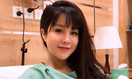 Showbiz Việt lại đón tin vui, Diệp Lâm Anh vừa hạ sinh con gái đầu lòng nặng 3kg