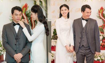 Loạt ảnh giờ mới 'khoe' của Á hậu Thanh Tú và hôn phu đại gia hơn 16 tuổi trong lễ ăn hỏi