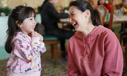 'Mỹ nhân đẹp nhất Philippines' phấn khích khi biết mình mang bầu bé trai