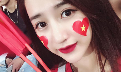 Nhan sắc xinh đẹp của 4 nữ CĐV nổi như cồn khi đi xem AFF Cup