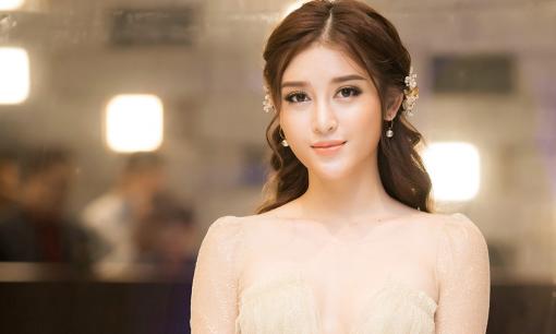 Á hậu Huyền My: 'Không phải cứ tuổi Hợi là sướng đâu, như tôi cũng lao động hết mình'