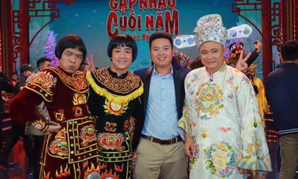 Kết thúc buổi quay hình Táo Quân, Tự Long mong vợ con thông cảm, đừng buồn, đừng giận