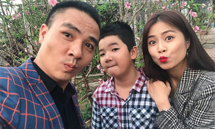 MC Hoàng Linh khoe ảnh thân thiết với con riêng của ông xã Mạnh Hùng