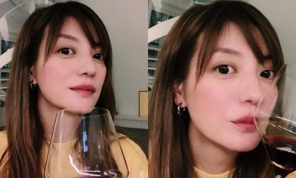 Giữa tin đồn ly thân sau scandal ôm hôn đồng nghiệp nam, Triệu Vy khiến fan lo lắng khi lộ dấu hiệu này