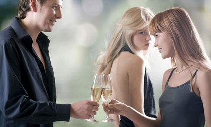 Biểu hiện rõ mồn một của 12 con giáp khi ngoại tình, 'thay lòng đổi dạ' nhìn 1 phút là thấy ngay