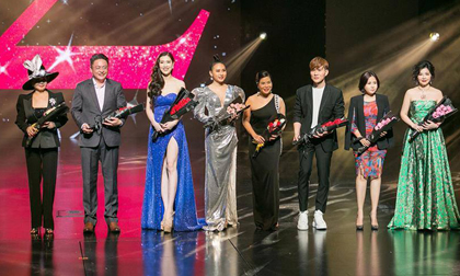 Mỹ phẩm Be Nature tài trợ thành công cho Đêm Hội Chân Dài 12 tại Singapore