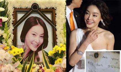 Hai bộ trưởng Hàn cúi đầu xin lỗi vì loạt scandal tình dục của Jang Ja Yeon, hé lộ tình tiết thương tâm