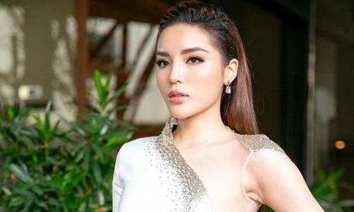 Bất ngờ với cách trả lời của Kỳ Duyên khi bị hỏi về quá khứ hút bóng cười