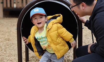 Con trai Đan Trường khoe loạt biểu cảm cực đáng yêu