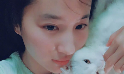 Sau khi giảm cân, Lưu Diệc Phi khoe mặt mộc đẹp đến khó tin, lấy lại vẻ đẹp không phai nhạt theo năm tháng