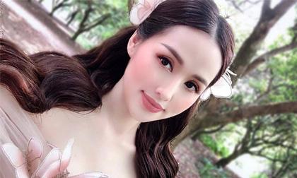 Tự nhận mình 'xinh như tiên nữ giáng trần', mẹ 2 con Tâm Tít khoe nhan sắc thay đổi rực rỡ, trẻ trung ngược thời gian