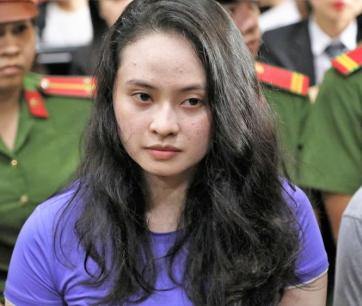 Mối tình khởi đầu từ 5000 đô, kết thúc là tù tội và 'khuyến mại' nụ cười của người tình: Đừng yêu sai cách như hotgirl Ngọc Miu!