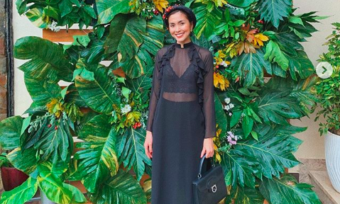 Sau bao năm kín đáo, Tăng Thanh Hà bất ngờ gây choáng với đồ xuyên thấu