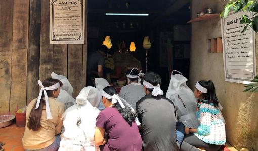 Xóm nghèo tang thương sau vụ ba bà cháu bị sát hại