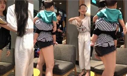 Thiếu nữ 'chị hiểu hông' trộm túi xách Gucci ở Sài Gòn là nam giới và đã bị phạt hành chính