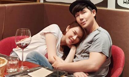 Nhìn loạt ảnh Lý Nhã Kỳ và Nathan Lee 'ôm nhau cả tối', fan hối thúc: 'Yêu nhau đi'