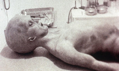 Xuất hiện video quay cảnh xác người ngoài hành tinh Roswell