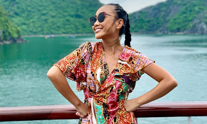 Đoan Trang trẻ trung ở tuổi 41, thả dáng sang chảnh trên du thuyền 5 sao ở vịnh Hạ Long