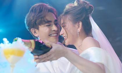 Thu Thủy và chồng trẻ nhắn lời ngôn tình cho nhau sau đám cưới 