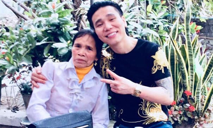 Từ chuyện người mẹ bị tàu tông chết khi nhặt ve chai của ca sĩ Châu Việt Cường: Hãy tốt khi mẹ còn sống