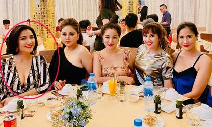 Thúy Nga đăng ảnh hội ngộ bạn thân, 'bà mối' Cát Tường chiếm trọn spotlight vì hở bạo 