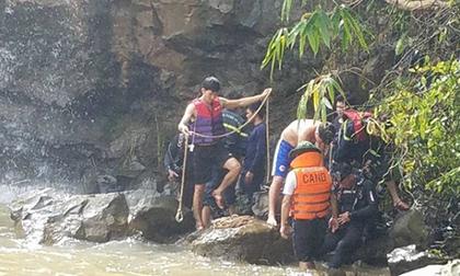 Ba người mất tích khi tắm thác ở Gia Lai vẫn chưa được tìm thấy