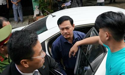 Bị phạt 18 tháng tù giam, cựu Viện phó Nguyễn Hữu Linh kháng cáo kêu oan