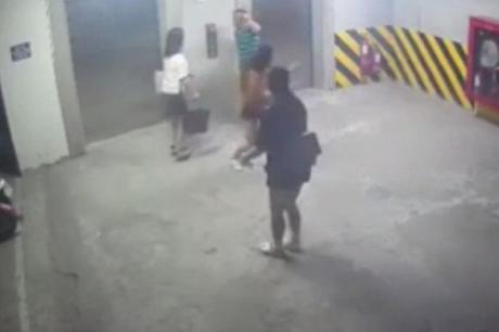 Đại diện ban quản trị tòa Mipec Long Biên: 'Theo cô gái, gã biến thái nồng nặc mùi rượu tiến đến sờ vào đùi, bụng và vùng kín của cô'