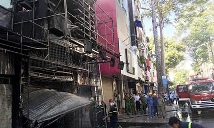 Cháy lớn ở TP.HCM, nữ chủ nhà may mắn thoát nạn 