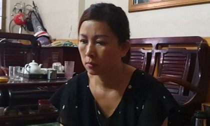 Cho 4 cháu nhỏ uống chai sữa, đối tượng nói 'chúng mày bị tao đầu độc rồi'