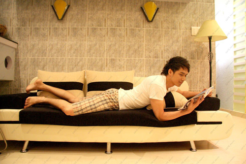 Nhà chàng ca sĩ gợi cảm Khang Luân, Nhà đẹp, nha khang luan, nha cua khang luan, ca si khang luan, khang luan nude, nha cua sao, khang luan lo hang, ca si khang luan