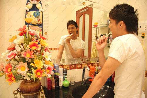 Nhà chàng ca sĩ gợi cảm Khang Luân, Nhà đẹp, nha khang luan, nha cua khang luan, ca si khang luan, khang luan nude, nha cua sao, khang luan lo hang, ca si khang luan