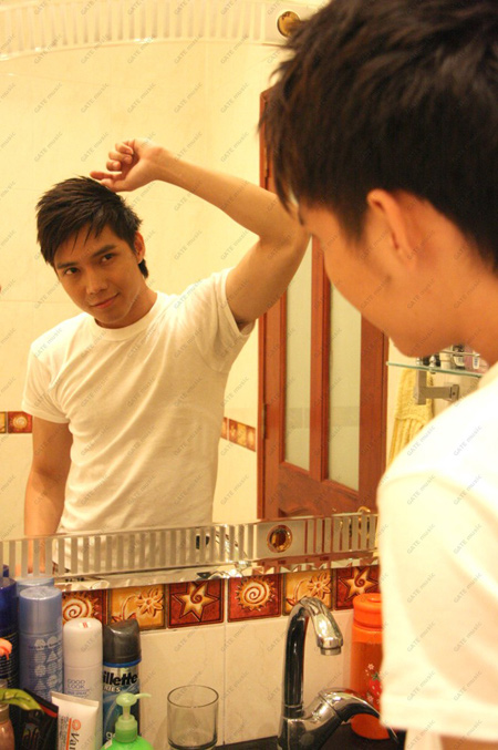 Nhà chàng ca sĩ gợi cảm Khang Luân, Nhà đẹp, nha khang luan, nha cua khang luan, ca si khang luan, khang luan nude, nha cua sao, khang luan lo hang, ca si khang luan