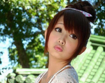 Gái mại dâm số một Trung Quốc là… đàn ông