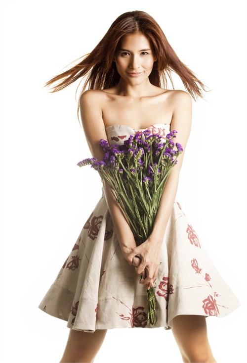 Những làn da nâu,Thanh Hằng,Hà Anh,Hương Giang,showbiz