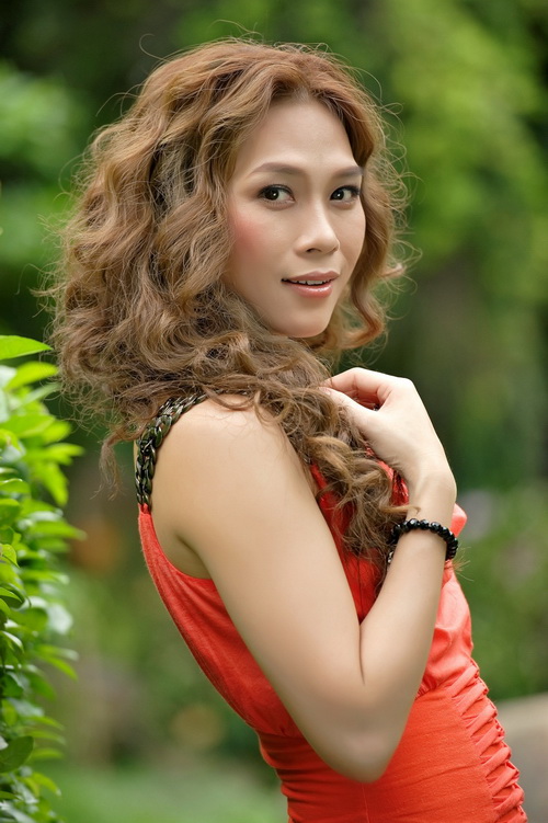 Mỹ Tâm,tóc xù,làm tóc