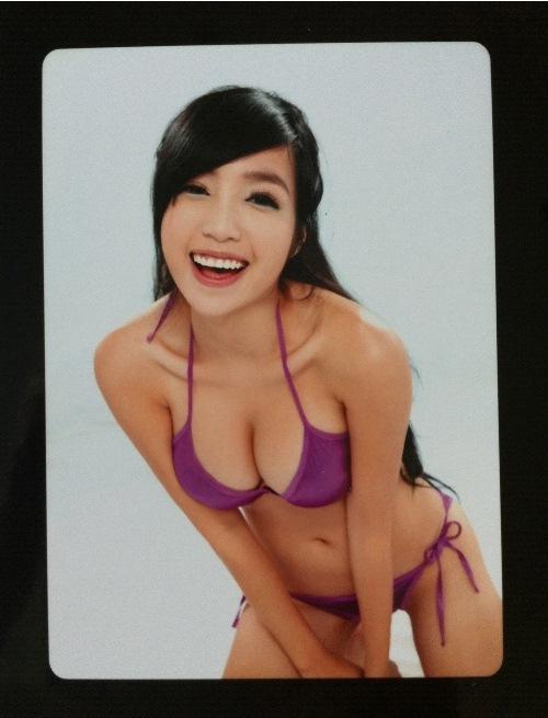 Elly Trần,hotgirl