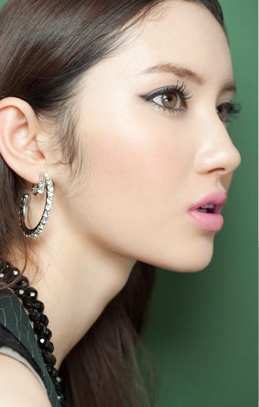 Lưu Diệc Phi,trang điểm,ánh bạc