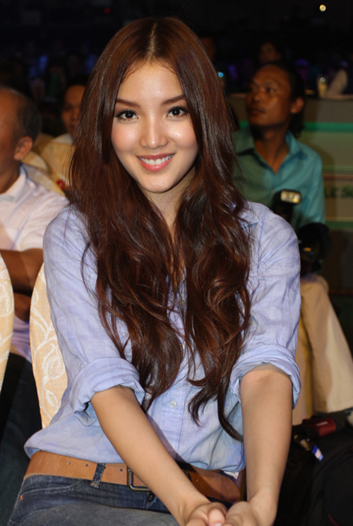 Huỳnh Bích Phương,thời trang,mặc,quần,áo,váy