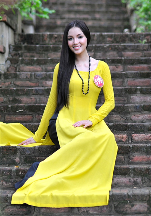 Huỳnh Bích Phương,thời trang,mặc,quần,áo,váy